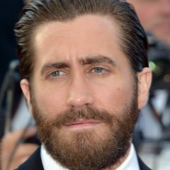 Jake Gyllenhaal Throws Serious Shade at Donald Trump