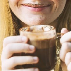 What Really Healthy People Drink in a Day