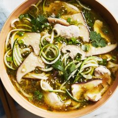 Ginger-Scallion Soup with Zucchini Noodles Ginger-Scallion Soup with Zucchini Noodles