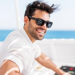 Here's How to Conserve Your Money After Getting a Raise