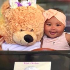 Khloe Kardashian Posts Sunny Pic of Baby True Thompson Khloe Kardashian Posts Sunny Pic of Baby True Thompson