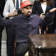 Kanye and Trump's Oval Office Meeting Gets the 'SNL' Treatment