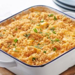 This Garlic Cheddar Chicken Bake Is Sure to Please Any Family This Garlic Cheddar Chicken Bake Is Sure to Please Any Family