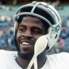 10 Best No. 1 Overall Draft Picks in NFL History 10 Best No. 1 Overall Draft Picks in NFL History