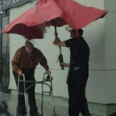 Food Employees Whose Acts of Kindness Will Bring You to Tears