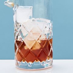 Serve this Tasty Rye Whiskey Punch at Your Next Party