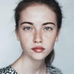 4 Facial Features We Immediately Process When Meeting New People