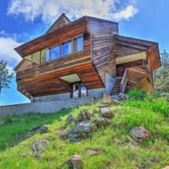 These Vacation Homes Are Modern Architectural Masterpieces
