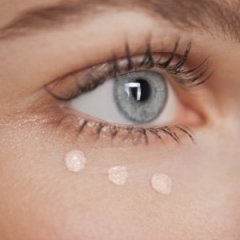 This Concealer Trick Will Make Your Lashes Pop