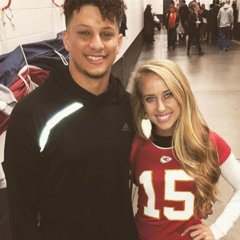 Patrick Mahomes' Girlfriend Reacts to Crushing Chiefs Loss Patrick Mahomes' Girlfriend Reacts to Crushing Chiefs Loss