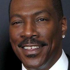 Eddie Murphy Turns Down Hosting Gig After Kevin Hart Controversy Eddie Murphy Turns Down Hosting Gig After Kevin Hart Controversy