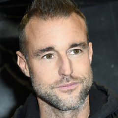 Designer 'Desperate' to Find NYFW Performer After $900K Scam Designer 'Desperate' to Find NYFW Performer After $900K Scam