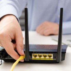 Why You Should Change Your Internet Router Password Right Now Why You Should Change Your Internet Router Password Right Now