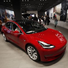 Tesla Reveals Surprisingly Affordable Standard Model 3 Price Tesla Reveals Surprisingly Affordable Standard Model 3 Price