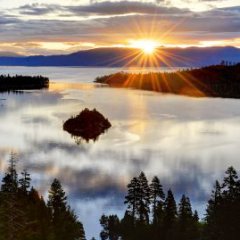 North America's Best Lake Towns to Visit North America's Best Lake Towns to Visit