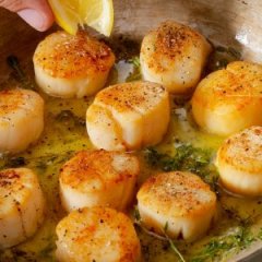 Here’s the Best Way to Cook Scallops Here’s the Best Way to Cook Scallops