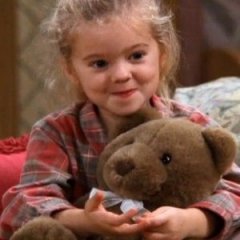 The Daughter From 'Everybody Loves Raymond' is 27 Now & Gorgeous The Daughter From 'Everybody Loves Raymond' is 27 Now & Gorgeous