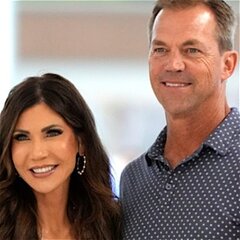 Halle Berry says she's 'full of love' for her abusive father