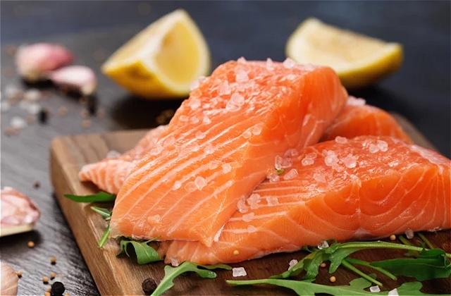 These Are The Signs Your Salmon Has Gone Bad
