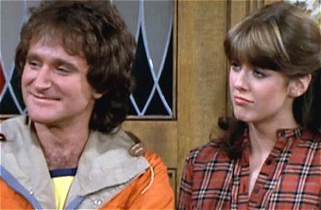 Mork & Mindy's Creators Picked Robin Williams Up Off The Street