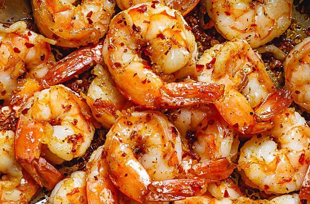 Chef Reveals The Mistake Everyone Makes When Cooking Shrimp | Flipboard